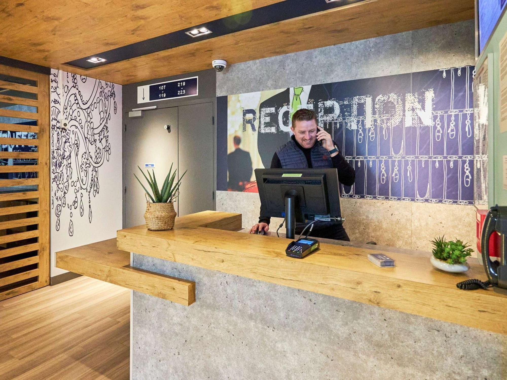 Ibis Budget Lisieux Zewnętrze zdjęcie